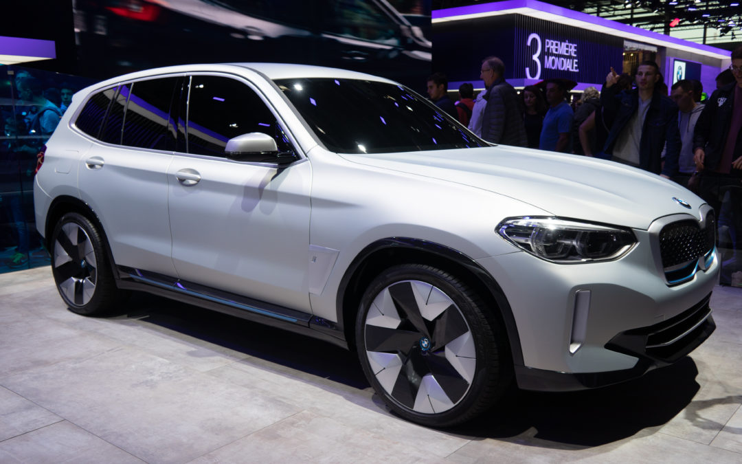 BMW präsentiert langersehnten iX3